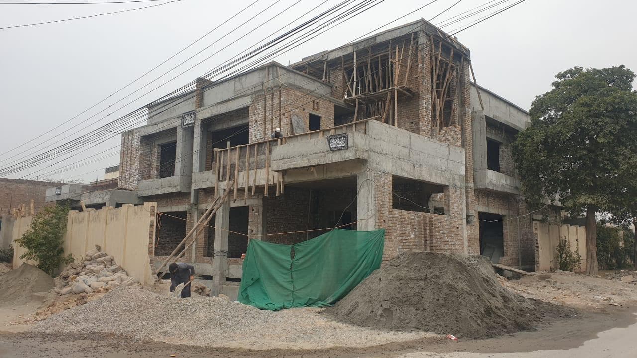 DR Pir muhammad 2 kanal house